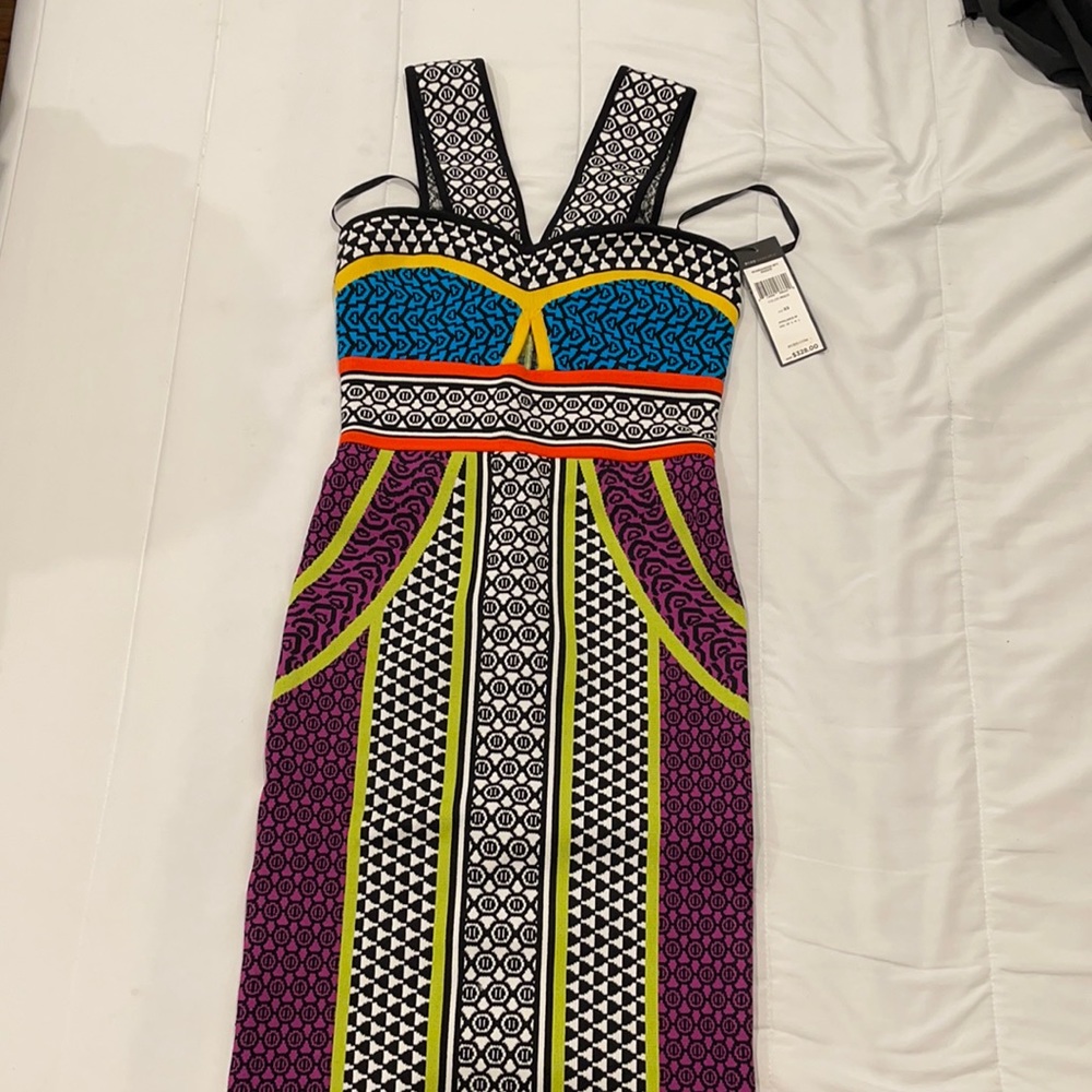 Bcbgmaxaria